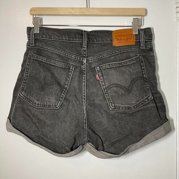 LEVI’S WEDGIE FIT SHORTS SIZE 28 - Picture 6 of 6